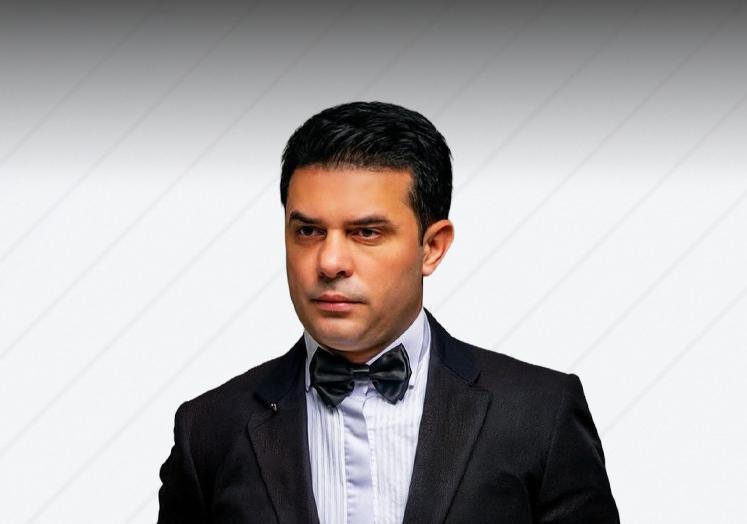 Rəvan Qarayev Yaşıl teatrda ilk solo konsertini verəcək - VİDEO