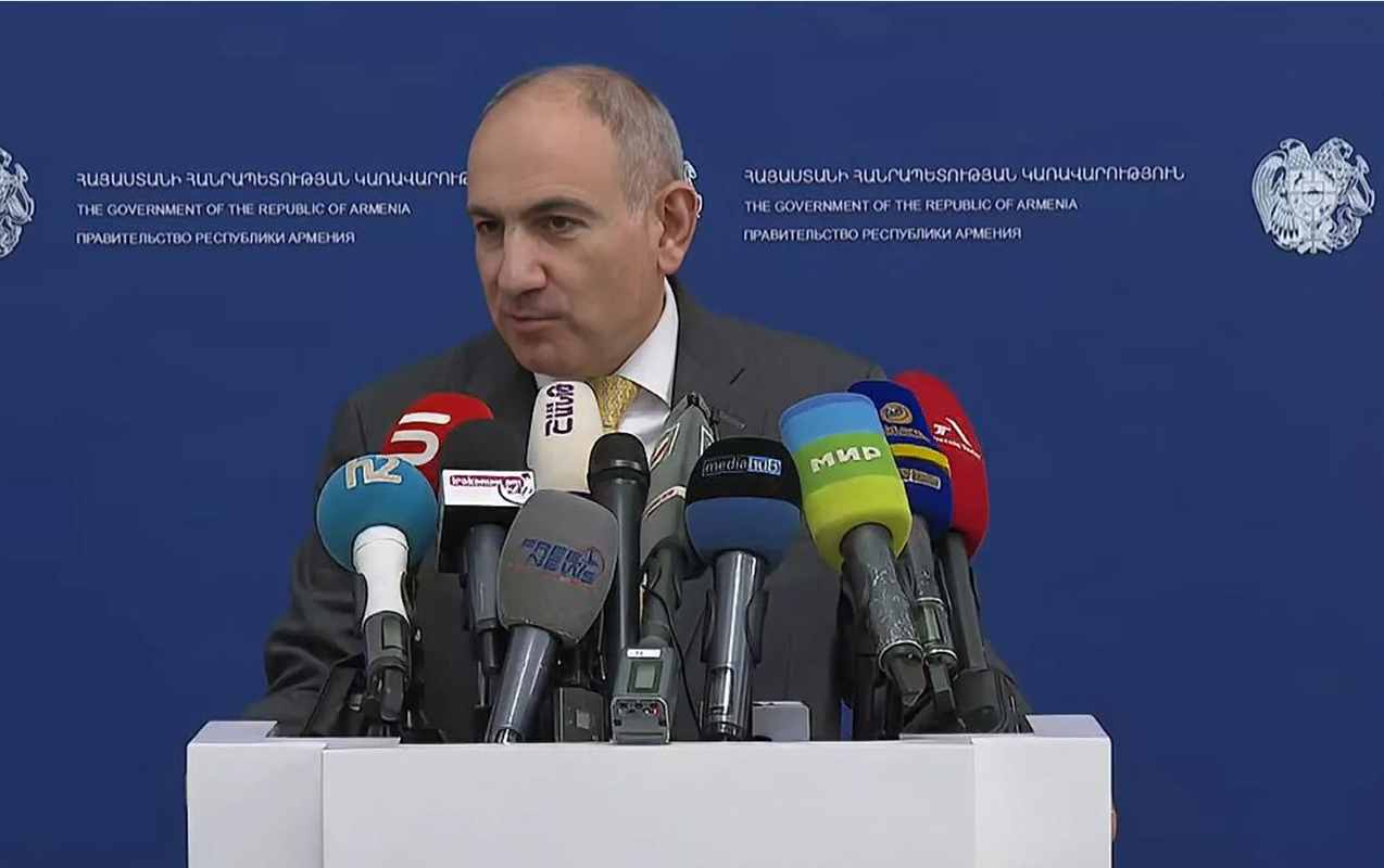 Paşinyan: “Müharibə olmayacaq, sülh olacaq”