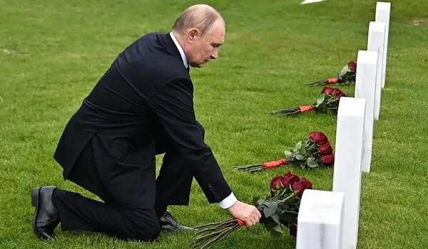 Çarlz Mur: "Putinin hesablamaları iflasa uğrayıb"