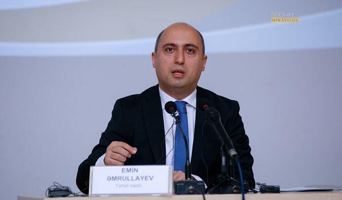 Əmrullayev bu şəhərdə "Son zəng" mərasiminə qatıldı - FOTOLAR