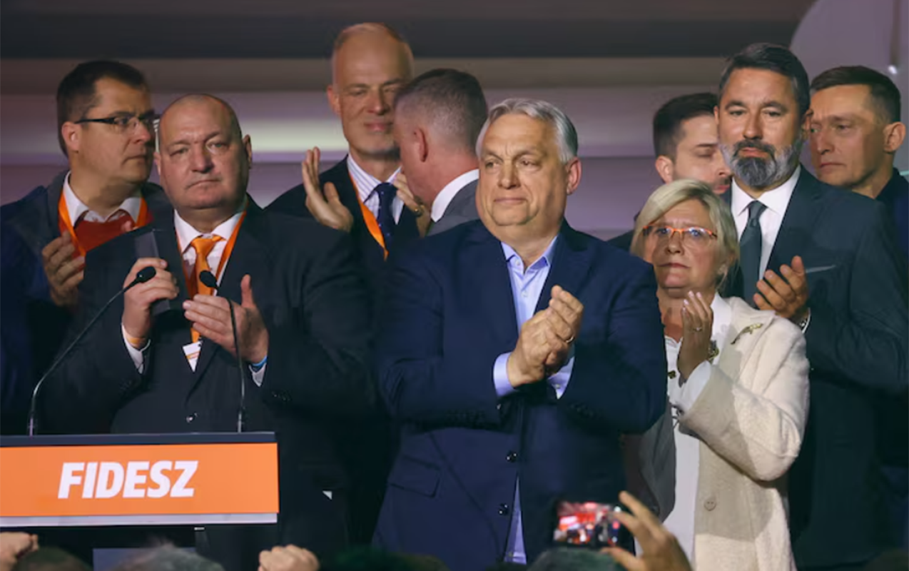 Hakimiyyəti itirsə də, yenidən partiya lideri seçildi