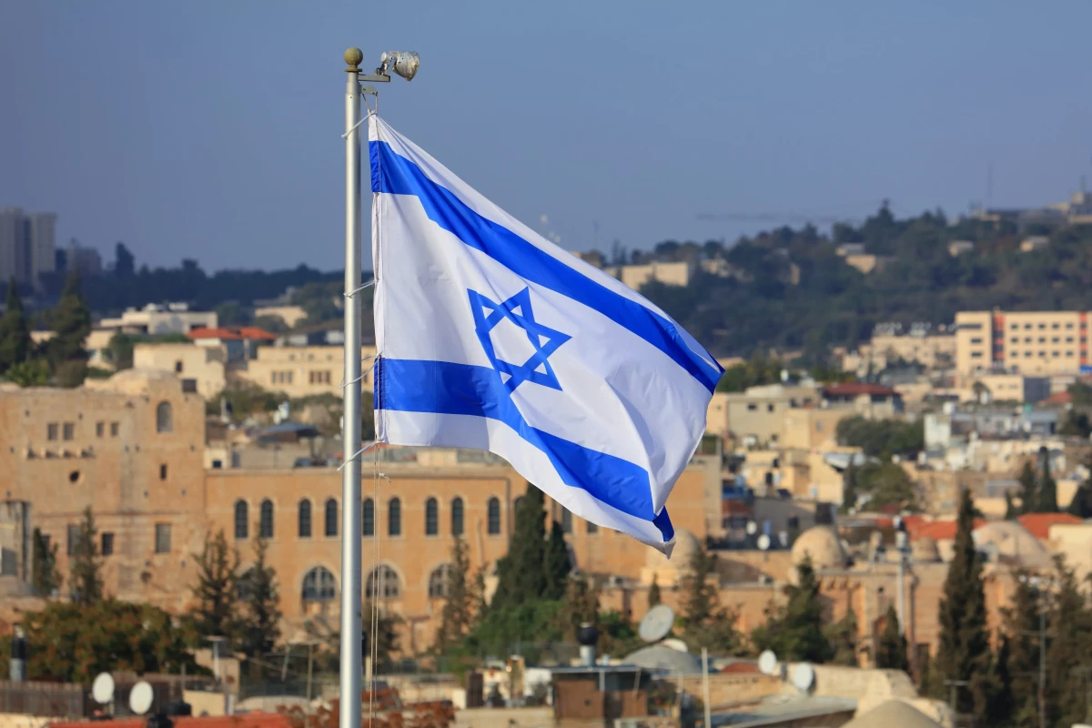 Netanyahu: "İsrail Livandan çıxmayacaq"