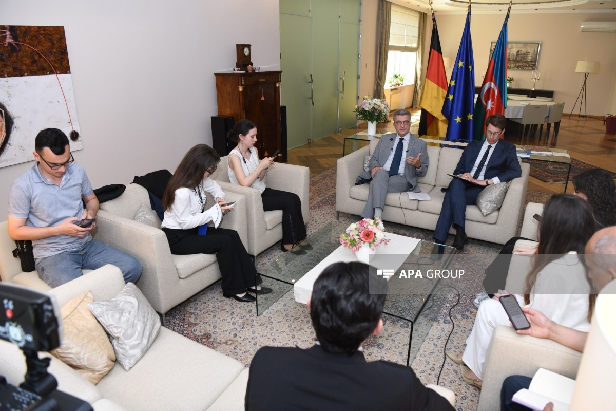Səfir: "Almaniya ilə Azərbaycan arasında ticarət balansı bərabərdir"