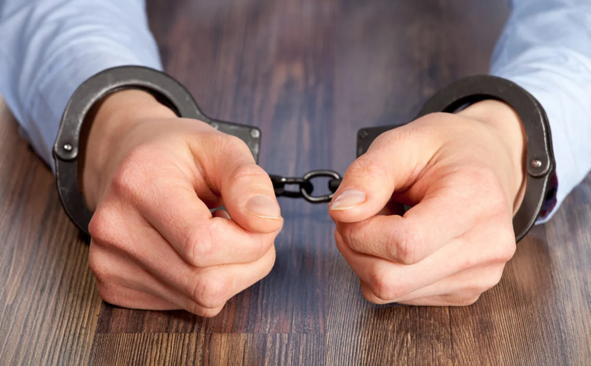 Narkotik çəkib avtoxuliqanlıq edən sürücü həbs edilib