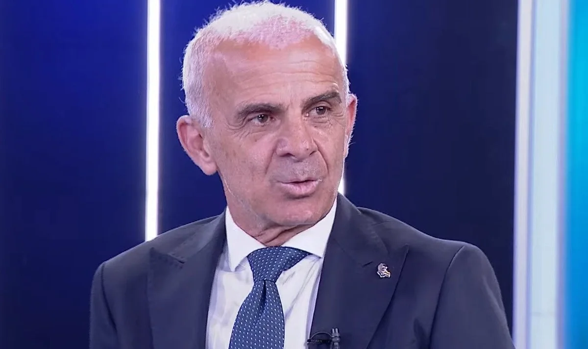 "Xəzər Lənkəran"ın sabiq baş məşqçisi Oğuz Çətinə "Fənərbağça"da vəzifə verilib