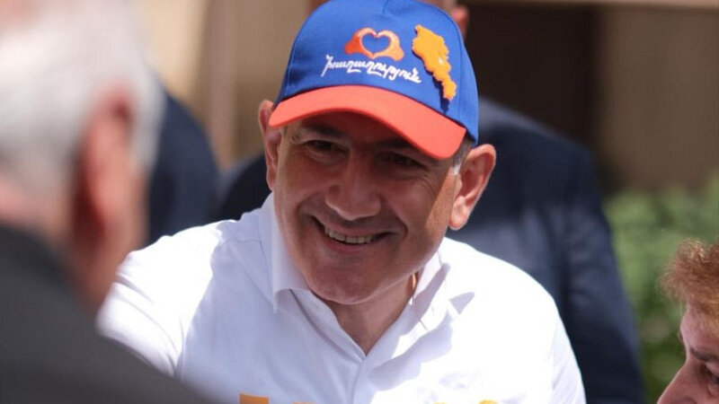 Paşinyanın toya getməsi olay oldu