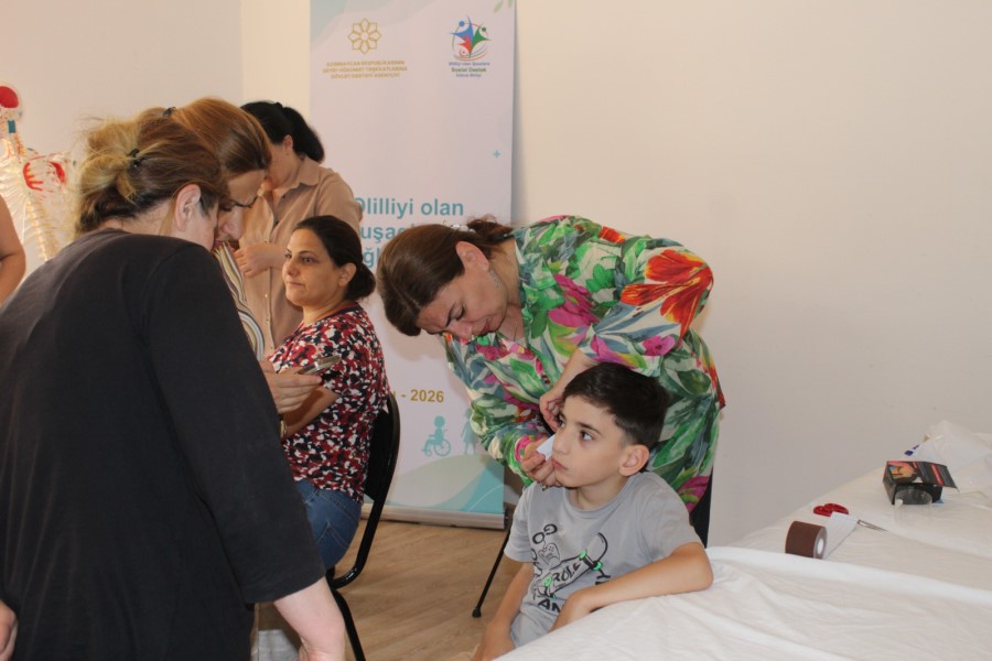 “Əlilliyi olan uşaqların sağlamlığının qorunması” layihəsi çərçivəsində 10-cu təlim keçirilib