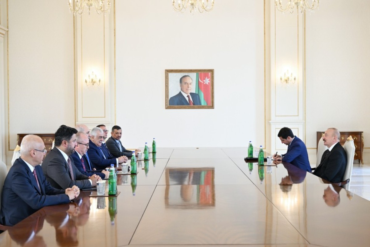 Prezident Numan Kurtulmuşu qəbul etdi - FOTOLAR