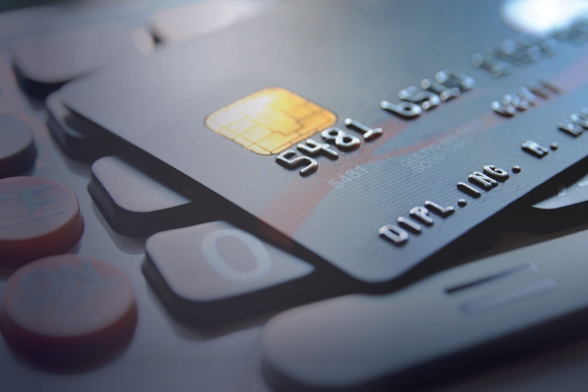 Azərbaycanda ödəniş kartlarının sayı 12 % artıb