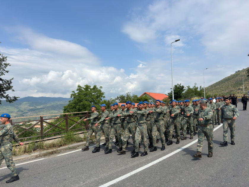Laçında hərbçilər yürüş ediblər - FOTOLAR