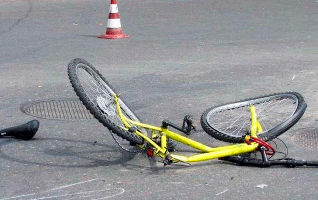 14 yaşlı oğlan velosipeddən yıxılıb ağır xəsarət aldı - YENİLƏNİB