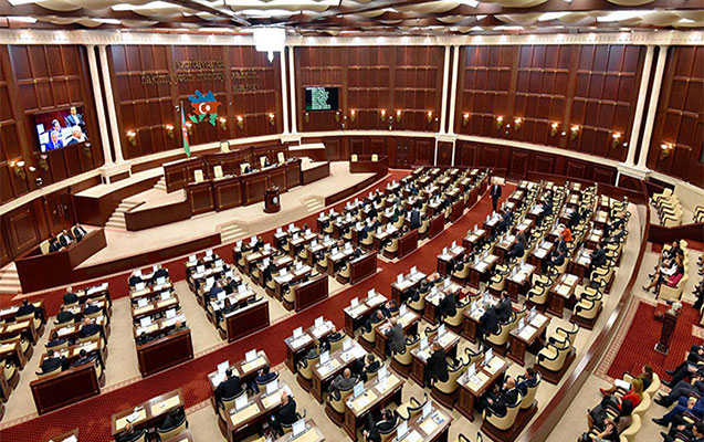 Deputatlar tətilə hazırlaşır