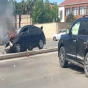 “Land Cruiser”lə toqquşan “Prius” alovlandı - VİDEO