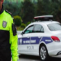 Özü və başqaları üçün təhlükə yaradan piyadanı polis saxlayıb - VİDEO