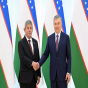 Şavkat Mirziyoyev Azərbaycan səfirinə 