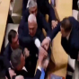 Gürcüstan parlamentinin iclasında əlbəyaxa dava - VİDEO