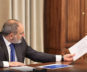 İrəvan  sülh müqaviləsini ilin sonuna SAXLADI