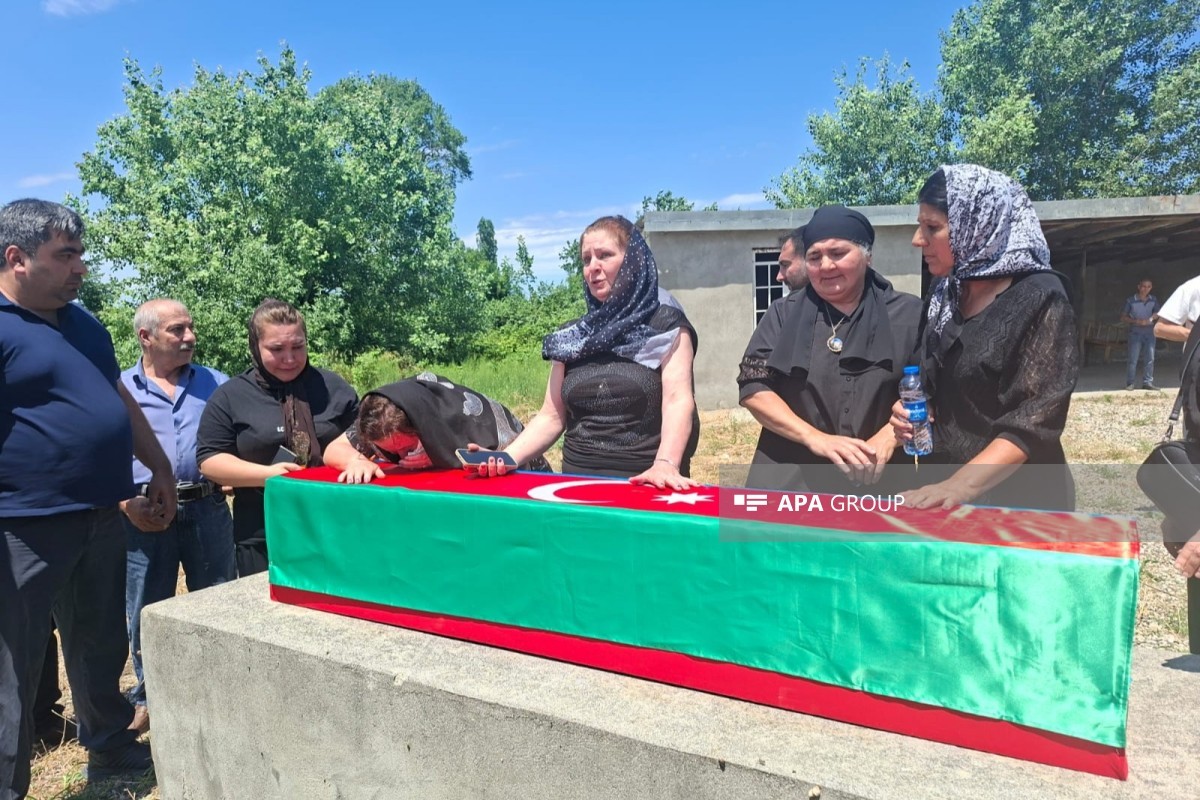İtkin hərbçinin qalıqları Xaçmazda dəfn edilib - FOTO