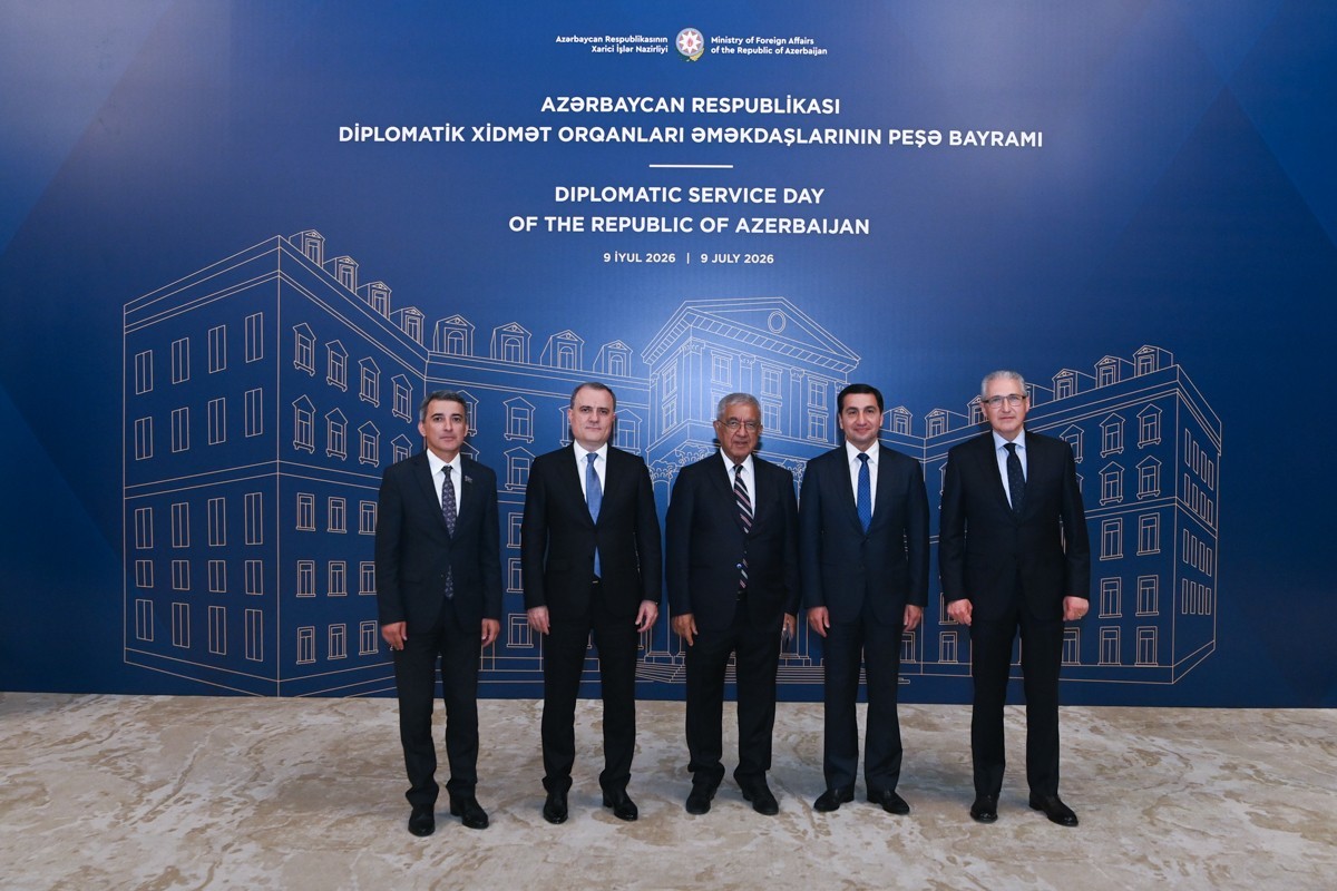 Gülüstan sarayında rəsmi qəbul keçirilib - FOTOLAR