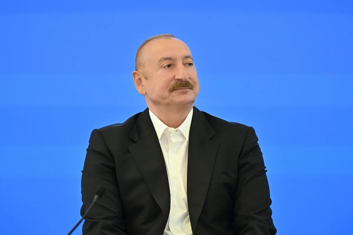 İlham Əliyev: "Fransanın dənizaşırı əraziləri kolonial müstəmləkəçilikdən əziyyət çəkir"