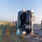 Hacıqabulda sərnişin avtobusu aşdı: 30-dan çox yaralı var